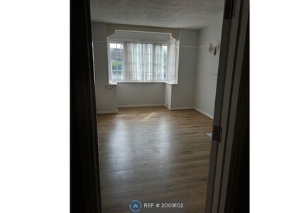 Flat to rent in Room In A Shared Falt, Winnersh, Wokingham RG41