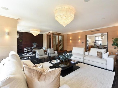 Flat to rent in St. Johns Wood Park, St. Johns Wood, London NW8