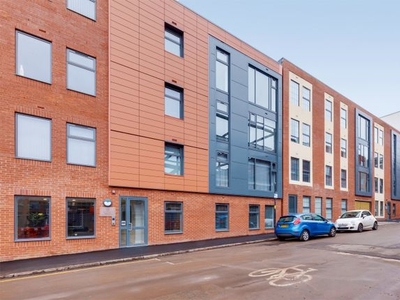 Flat to rent in The Foundry, Carver Street, Jewellery Quarter B1
