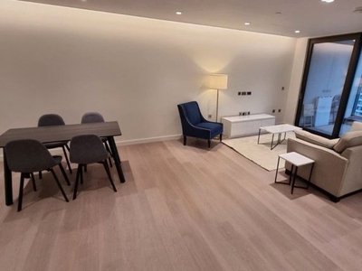 Flat to rent in Westmark Tower, London W2