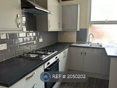 Maisonette to rent in Above 35 Talbot Road, Blackpool FY1