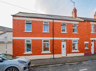 Property for sale in Gwennyth Street, Cathays, Cardiff CF24