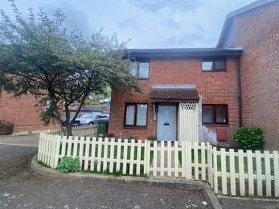 Property to rent in Whitecroft, Swanley BR8