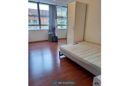 Room to rent in Oldham Street, Manchester M1