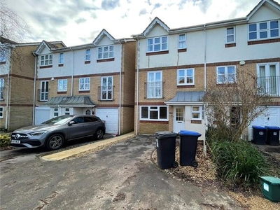 Semi-detached house to rent in Alexandra Gardens, Knaphill, Woking, Surrey GU21