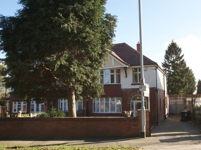 Semi-detached house to rent in Batcliffe Drive, Headingley, Leeds LS6