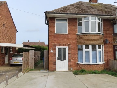 Semi-detached house to rent in Cedarcroft Road, Ipswich, Suffolk IP1