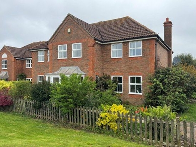 Semi-detached house to rent in Ealham Close, Canterbury CT4