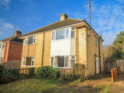 Semi-detached house to rent in Green Park, Cambridge CB4