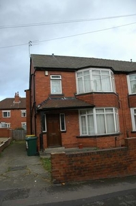 Semi-detached house to rent in Headingley Mount, Headingley, Leeds LS6