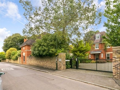 Semi-detached house to rent in Laubin Close, Twickenham TW1