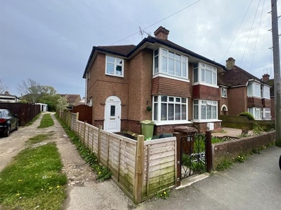 Semi-detached house to rent in London Road, Bexhill On Sea TN39