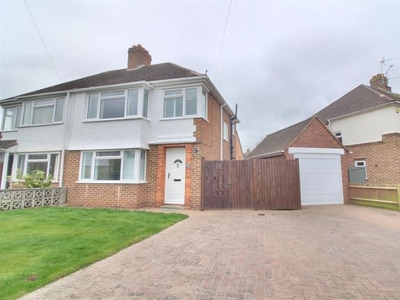Semi-detached house to rent in Mayfield Drive, Caversham, Reading RG4