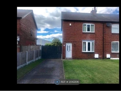 Semi-detached house to rent in Toll Barr Rd, Castleford WF10