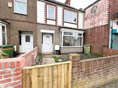 Terraced house to rent in Corporation Road, Grimsby DN31