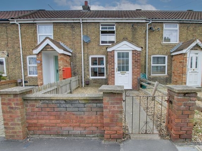 Terraced house to rent in Dartford Road, March PE15