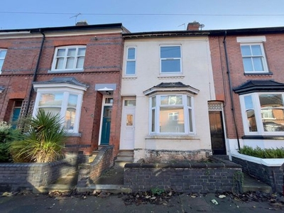 Terraced house to rent in Dulverton Road, Leicester LE3