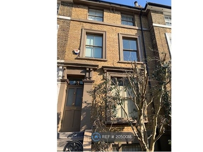 Terraced house to rent in Greenwood Road, London E8