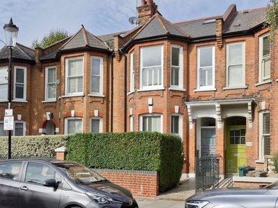 Terraced house to rent in Oxford Gardens, London W10