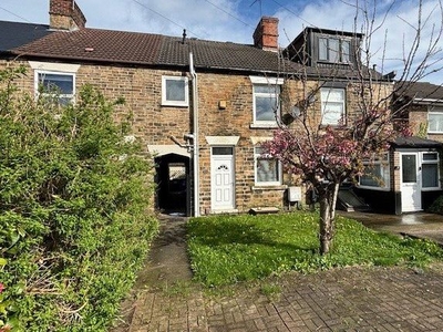 Terraced house to rent in Ringwood Road, Brimington, Chesterfield S43