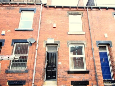 Terraced house to rent in Royal Park Road, Hyde Park, Leeds LS6