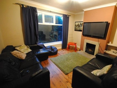 Terraced house to rent in Spring Bank Crescent, Headingley, Leeds LS6