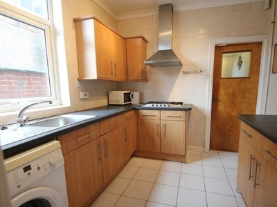Terraced house to rent in Thirlmere Street, Leicester LE2