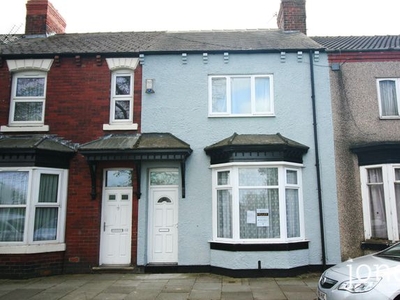 Terraced house to rent in Victoria Road, Stockton-On-Tees TS17