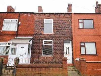 Terraced house to rent in Warrington Road, Abram, Wigan WN2
