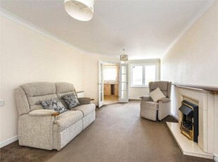 1 Bedroom Apartment For Rent In Edenbridge, Kent
