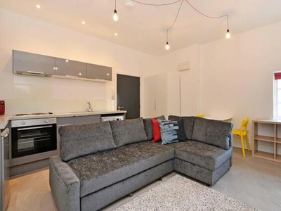 1 Bedroom Apartment For Rent In Solly Street