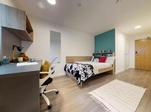 1 Bedroom Flat For Rent In 4 Forest Road, London