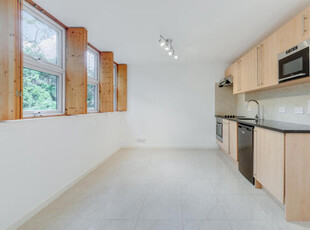 1 Bedroom Flat For Sale In
St Georges Fields
