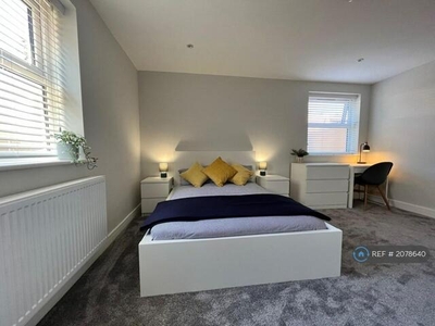 1 Bedroom House Share For Rent In Portsmouth