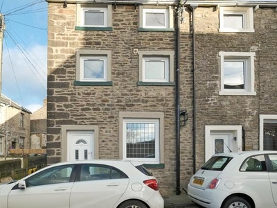 1 Bedroom Semi-detached House For Sale In Barnoldswick, Lancashire