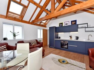 2 Bedroom Apartment For Rent In Marlow, Buckinghamshire