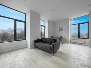 2 Bedroom Apartment For Rent In Victoria Riverside, Leeds City Centre
