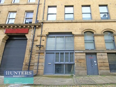 2 Bedroom Apartment For Sale In Bradford, West Yorkshire