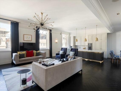 2 Bedroom Apartment For Sale In Covent Garden, London