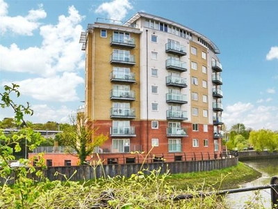 2 Bedroom Apartment For Sale In Ipswich, Suffolk