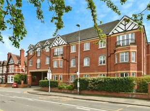 2 Bedroom Apartment For Sale In Nantwich, Cheshire