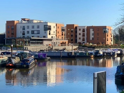 2 Bedroom Apartment For Sale In Northwich