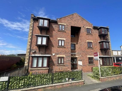 2 Bedroom Apartment For Sale In Whitby, North Yorkshire
