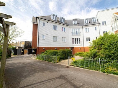2 Bedroom Apartment For Sale In Whitstable