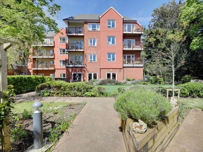 2 bedroom apartment for sale Reading, RG4 7AN