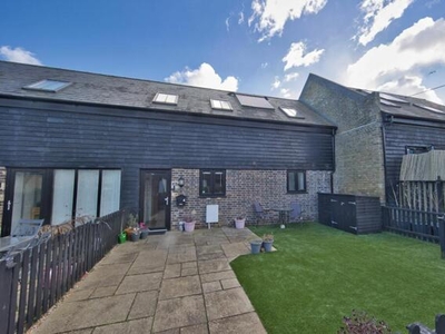 2 Bedroom Barn Conversion For Sale In Margate