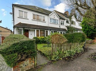 2 Bedroom End Of Terrace House For Sale In Kenley, Surrey