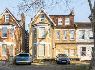 2 Bedroom Flat For Rent In Bromley