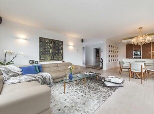 2 Bedroom Flat For Rent In Hampstead