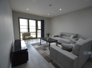 2 Bedroom Flat For Rent In Langley, Slough